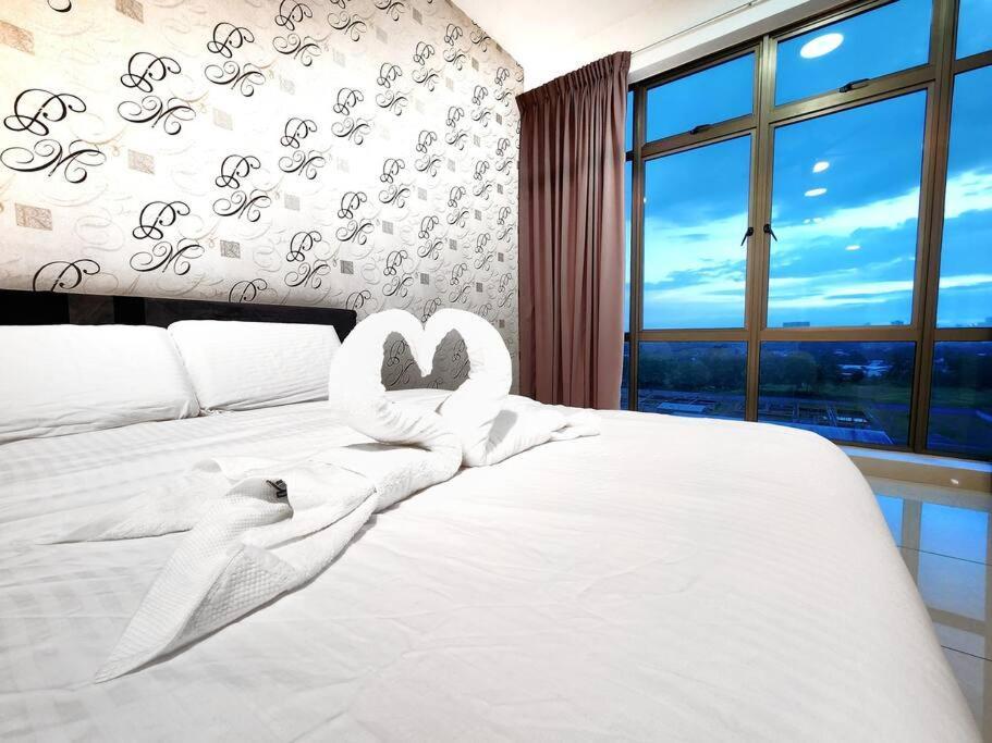 Apartment Parc Regency Masai By Gdragon