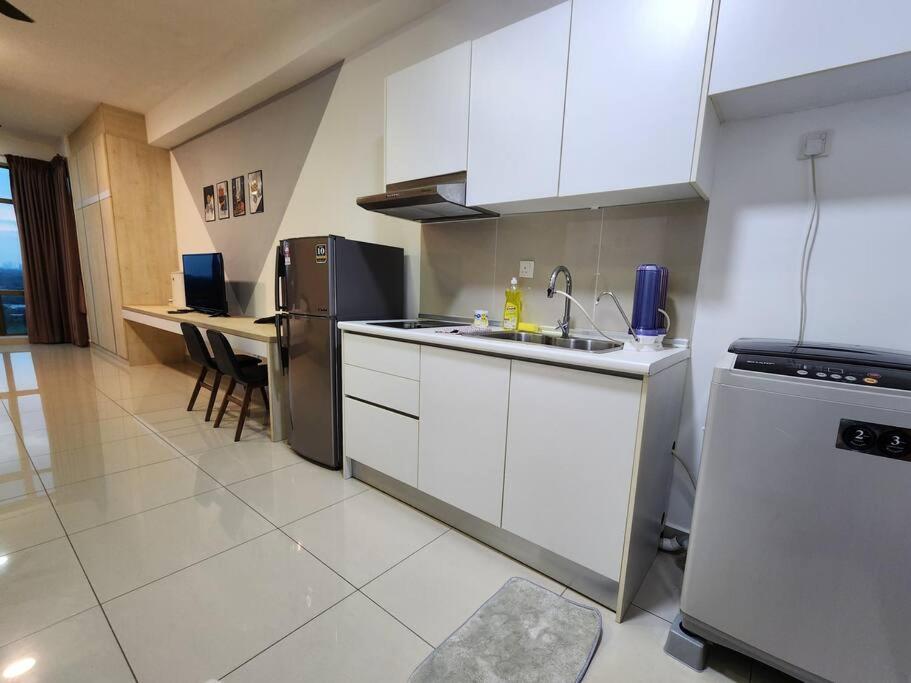 Apartment Parc Regency Masai By Gdragon